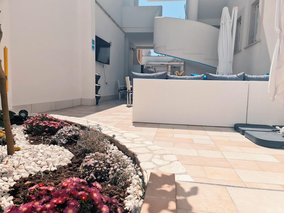 Kalinifta Rooms Apartment Торе Лапило Екстериор снимка