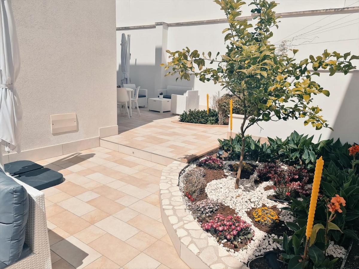 Kalinifta Rooms Apartment Торе Лапило Екстериор снимка